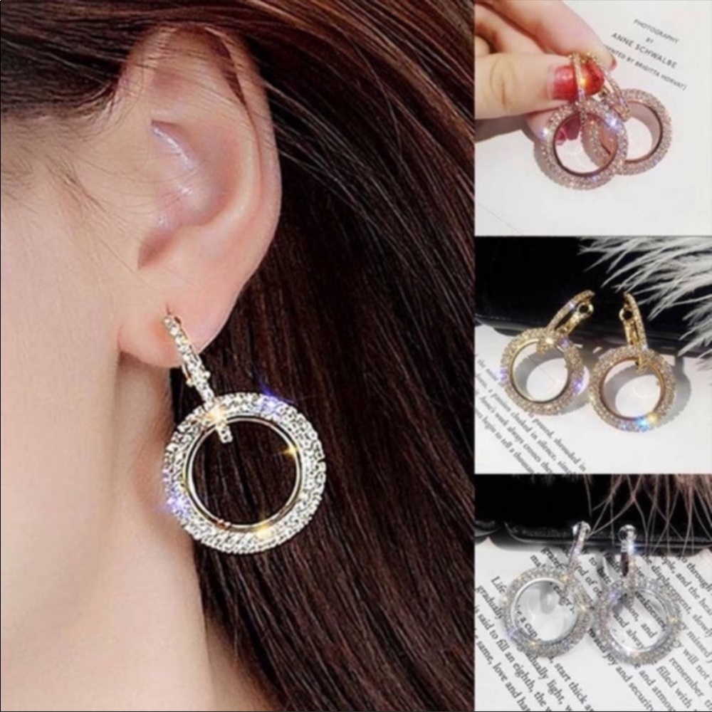 COPY - Crystal double hoop earring!